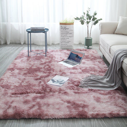 Large-sized carpet in the living room